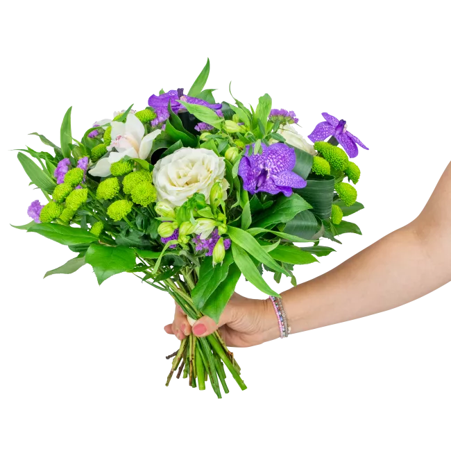 Bouquet of purple flowers